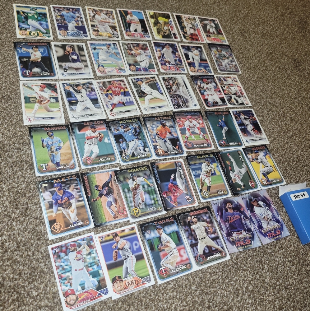 🔥5/$20 Topps Baseball Trading Card lot of 41 Set 49
